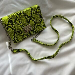Express Snakeskin Print Crossbody Bag 🐍